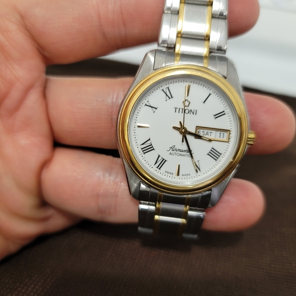 Titoni Men's Watch - Picture 15 of 15